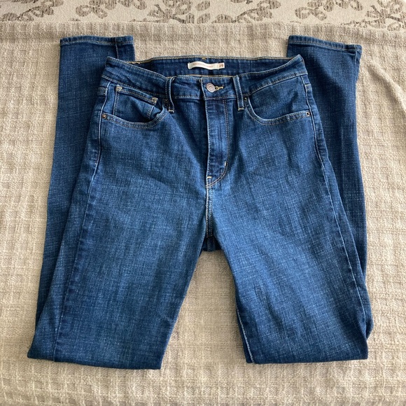 Levi's Denim - Women’s Levi’s 721 High Rise Jeans W29 L30 EUC Dark Blue